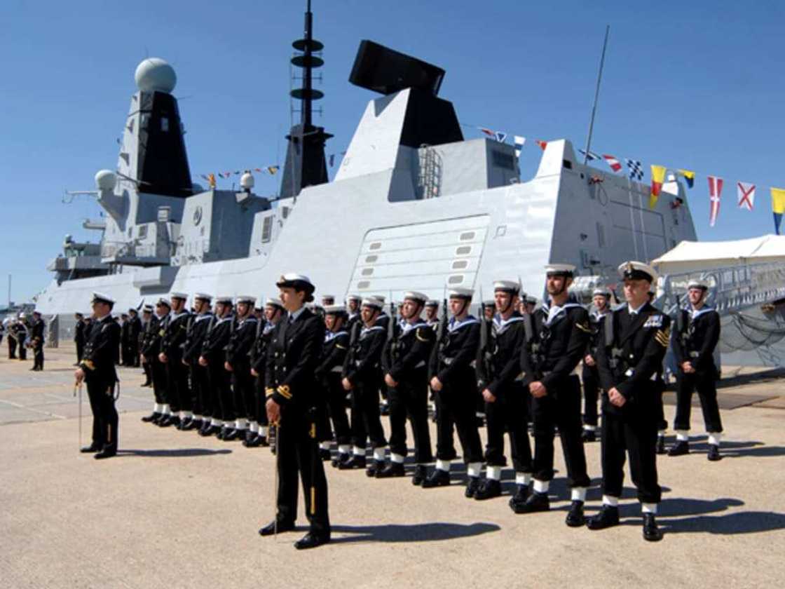 Burtaniya ta aiko sojojin ruwanta zuwa Najeriya don magance matsalar tsaro Burtaniya ta aiko sojojin ruwanta zuwa Najeriya don magance matsalar tsaro