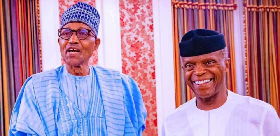 Buhari Ya Yi Ganawar Sirri Da Osinbajo Kafin Ya Tafi Kafin Ya Shilla Birnin Malabo Buhari Ya Yi Ganawar Sirri Da Osinbajo Kafin Ya Tafi Kafin Ya Shilla Birnin Malabo
