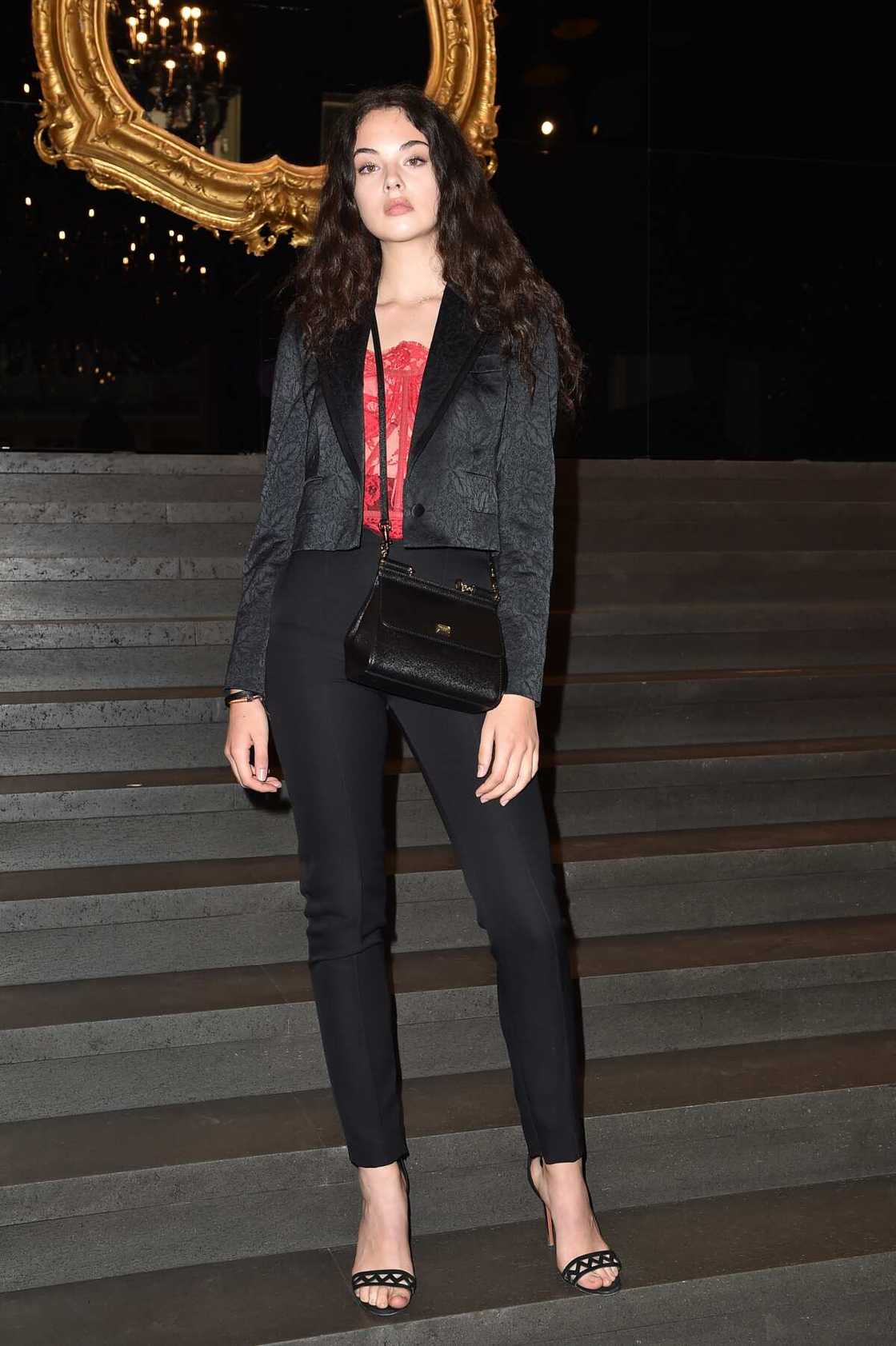 Deva Cassel’s biography: who is Monica Bellucci’s daughter? Deva Cassel’s biography: who is Monica Bellucci’s daughter?