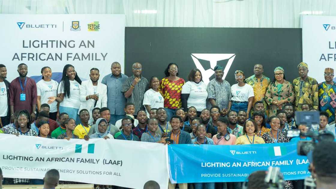 BLUETTI and YABATECH Holds 'Lighting an African Family' Charity Event BLUETTI and YABATECH Holds 'Lighting an African Family' Charity Event