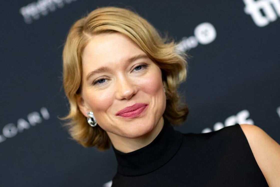 Blonde French actress Blonde French actress