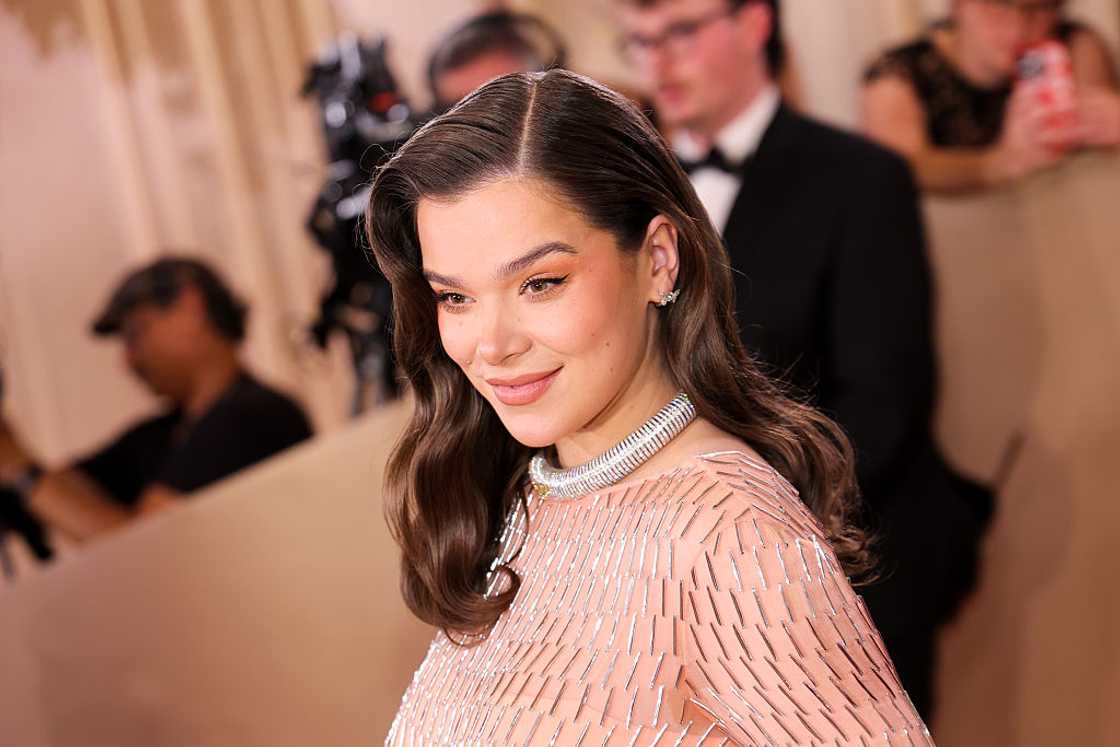 Hailee Steinfeld at The Beverly Hilton Hailee Steinfeld at The Beverly Hilton
