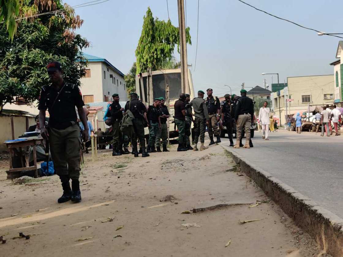 Batanci ga Annabi: An tsaurara matakan tsaro yayinda kotu ke shirin yanke hukunci a Kano Batanci ga Annabi: An tsaurara matakan tsaro yayinda kotu ke shirin yanke hukunci a Kano