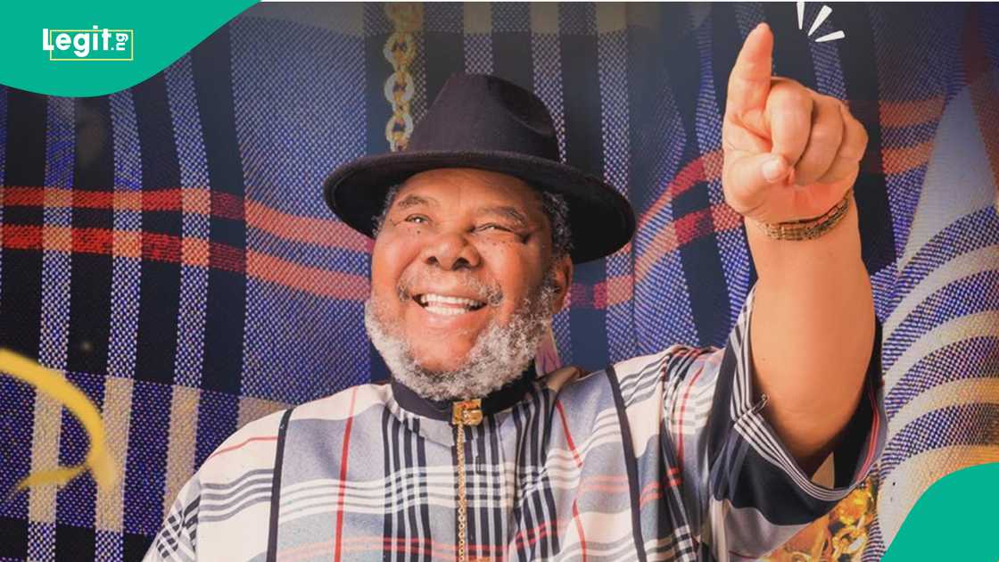 Pete Edochie dragged over claims he is biggter than other artistes Pete Edochie dragged over claims he is biggter than other artistes