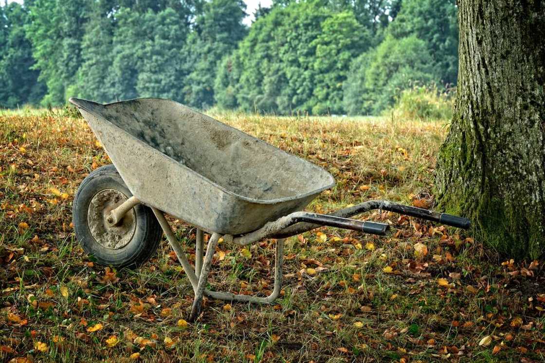 farm tools farm tools