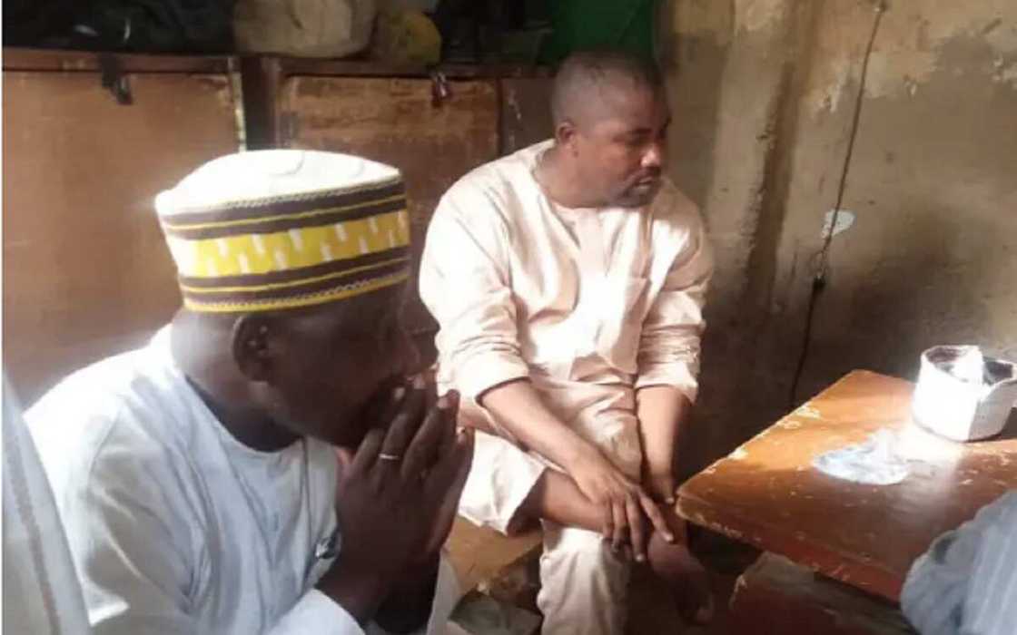 Kano: An Kama Shugabannin PDP Kan Lalata Komfutoci Da Tarwatsa Taron Ɗayan Ɓangaren Shugabannin Jam'iyyarsu Kano: An Kama Shugabannin PDP Kan Lalata Komfutoci Da Tarwatsa Taron Ɗayan Ɓangaren Shugabannin Jam'iyyarsu