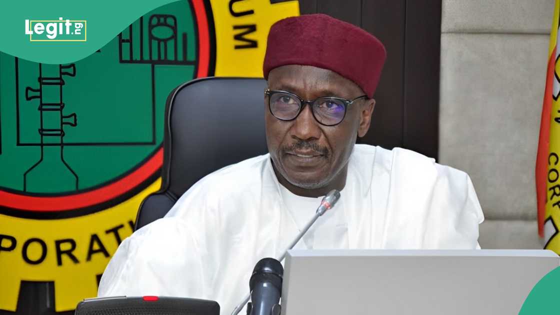Nigerians abroad plan massive protests demanding Kyari’s arrest over $6.8 billion NNPC debt Nigerians abroad plan massive protests demanding Kyari’s arrest over $6.8 billion NNPC debt