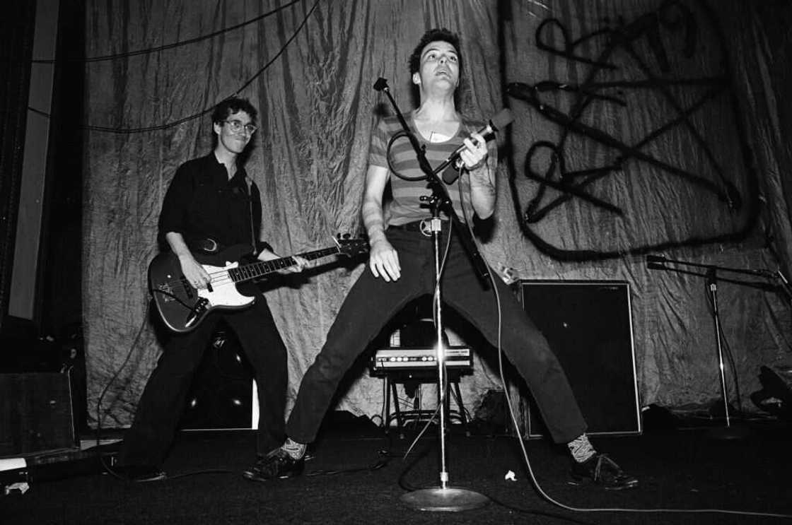 Klaus Fluoride (L) and Jello Biafra (R) of The Dead Kennedys performing Klaus Fluoride (L) and Jello Biafra (R) of The Dead Kennedys performing
