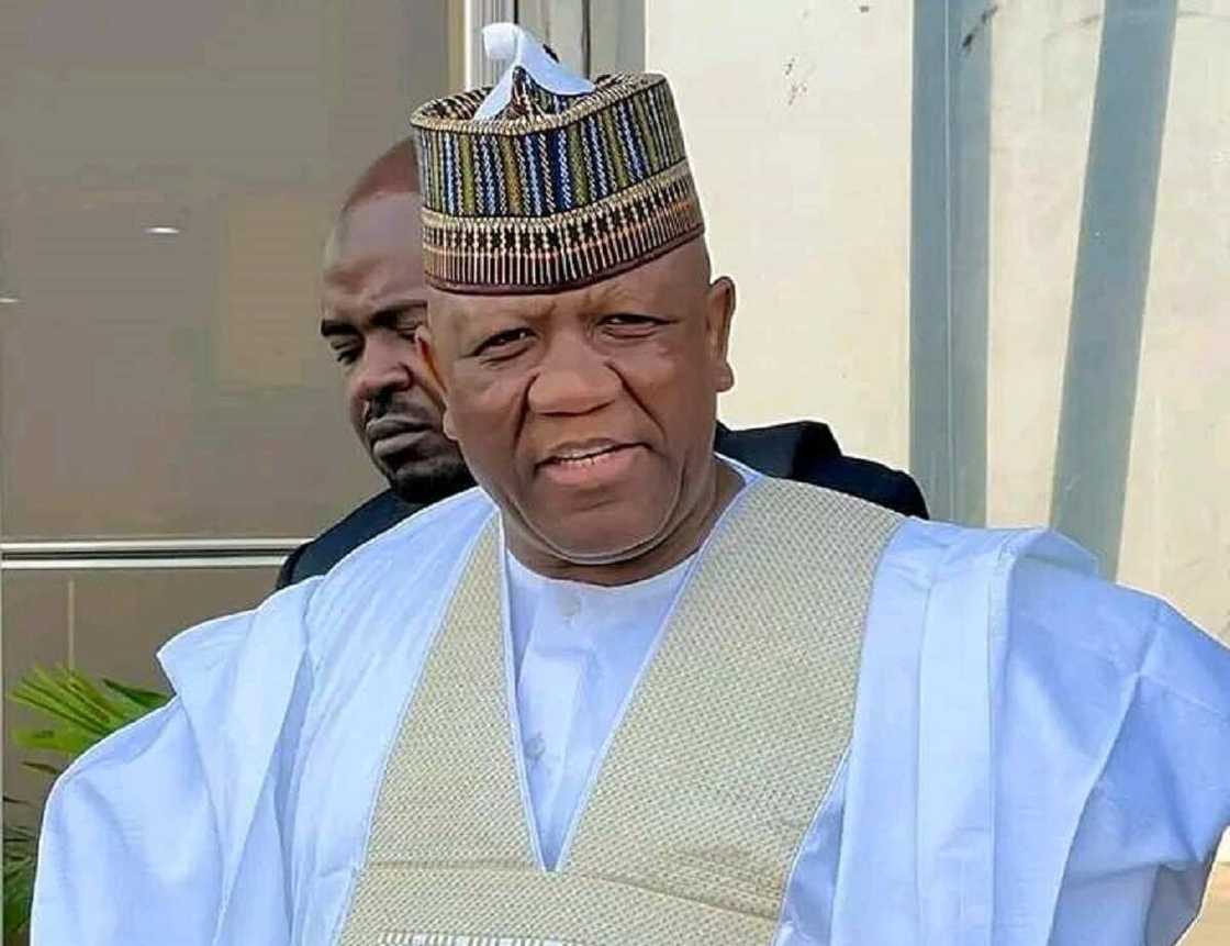 Abdulaziz Yari Abdulaziz Yari
