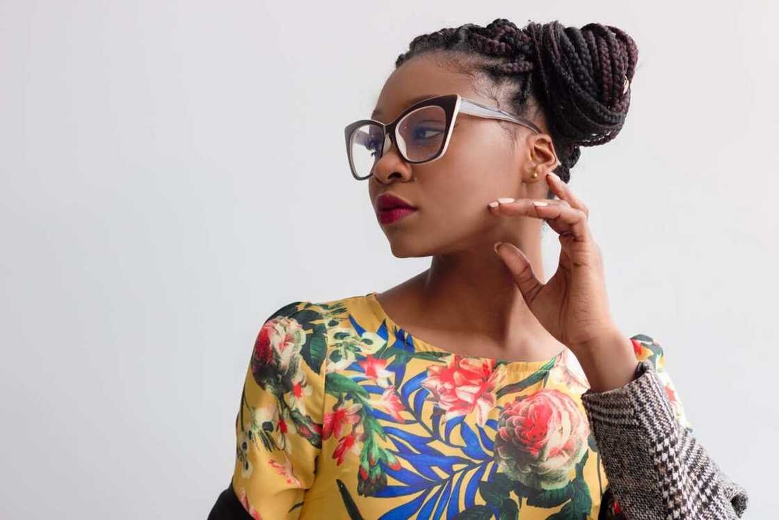 Simple braid styles - smart bun Simple braid styles - smart bun