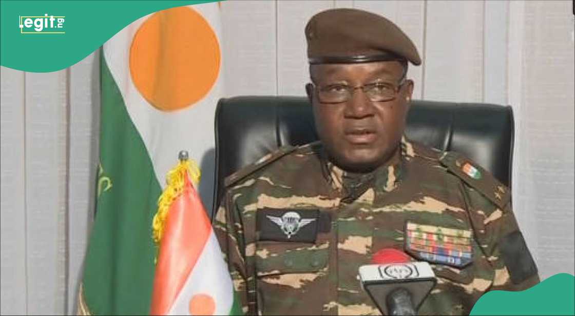 FG invites Nigerien leader for talks to douse tension FG invites Nigerien leader for talks to douse tension