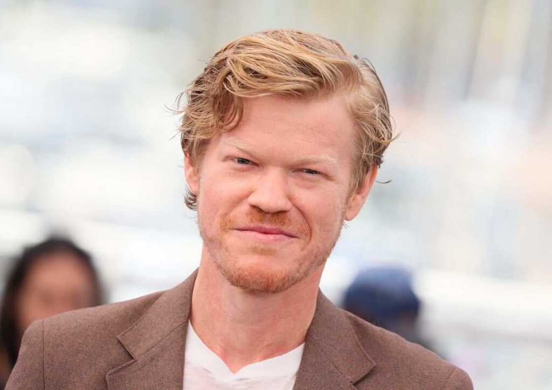 Jesse Plemons attends the "Kinds Of Kindness" Photocall at the 77th annual Cannes Film Festival Jesse Plemons attends the "Kinds Of Kindness" Photocall at the 77th annual Cannes Film Festival