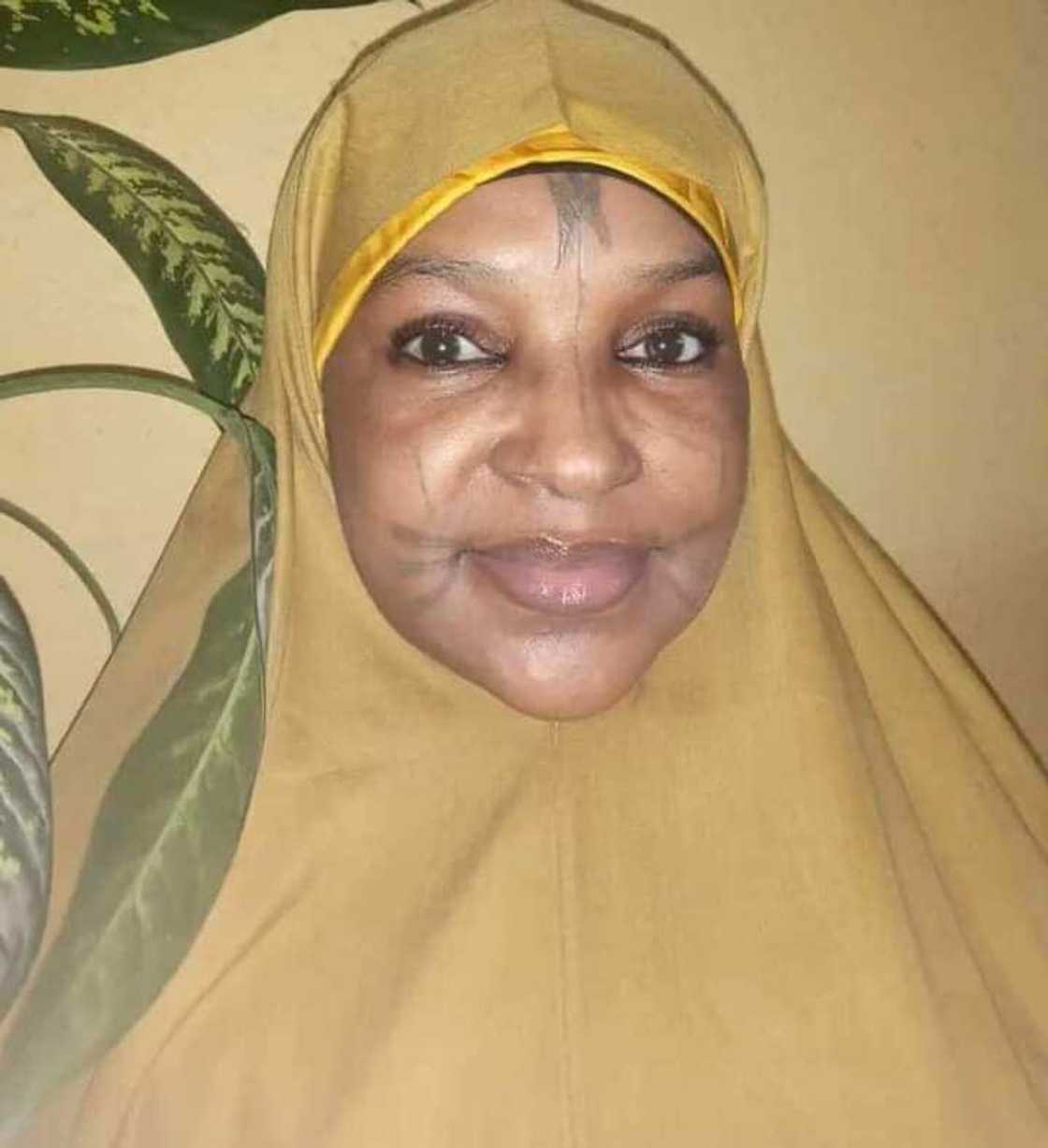 Dr Abarshi Dr Abarshi