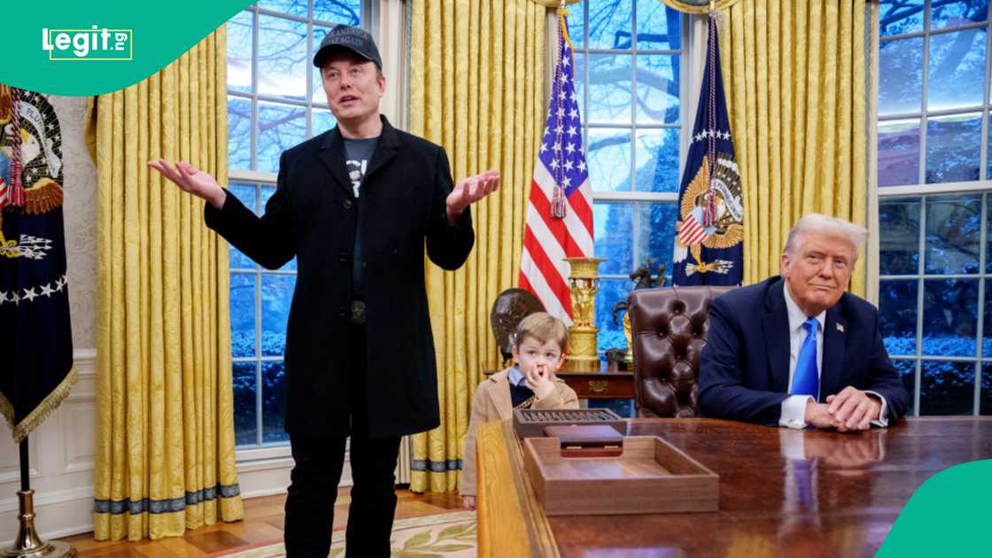 President Donald Trump and Elon Musk's recent email request for federal employees to report their weekly tasks has caused shockwaves among the federal workforce. President Donald Trump and Elon Musk's recent email request for federal employees to report their weekly tasks has caused shockwaves among the federal workforce.