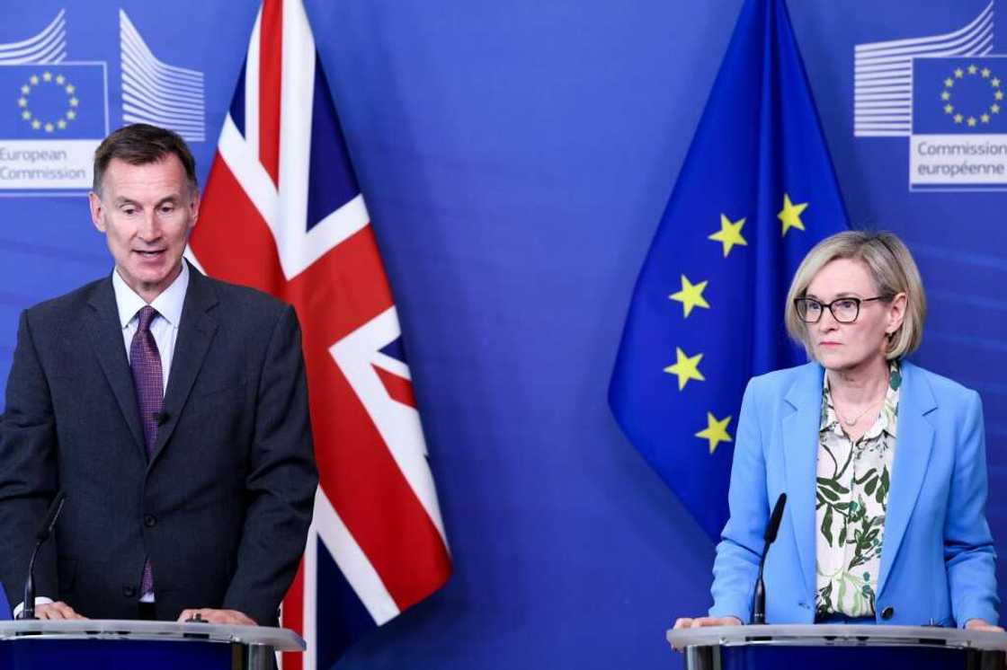 Britain's finance minister Jeremy Hunt and EU commissioner Mairead McGuinness signed an EU-UK financial services agreement Britain's finance minister Jeremy Hunt and EU commissioner Mairead McGuinness signed an EU-UK financial services agreement