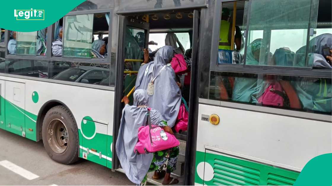 Wata maniyyaciya daga Adamawa ta rasu a hanyar zuwa Jeddah yayin shirin fara Hajjin 2026 Wata maniyyaciya daga Adamawa ta rasu a hanyar zuwa Jeddah yayin shirin fara Hajjin 2026