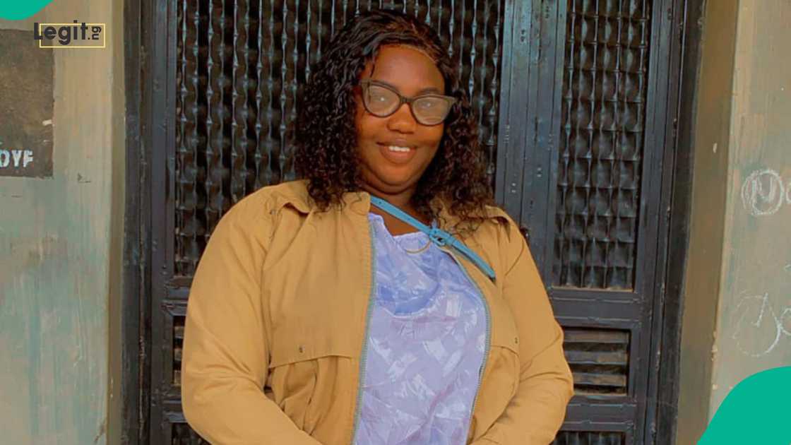 Woman makes unexpected discovery years after thinking she's AS Woman makes unexpected discovery years after thinking she's AS