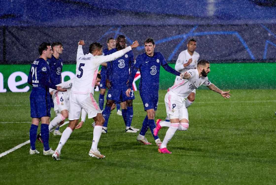 Rio Ferdinand hails 'complete striker' Karim Benzema after Real Madrid Rio Ferdinand hails 'complete striker' Karim Benzema after Real Madrid