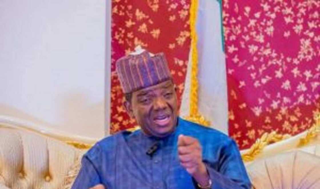 Matawalle ya zargi Dauda Lawal da sake a harkar tsaro da ke damun jihar Zamfara Matawalle ya zargi Dauda Lawal da sake a harkar tsaro da ke damun jihar Zamfara