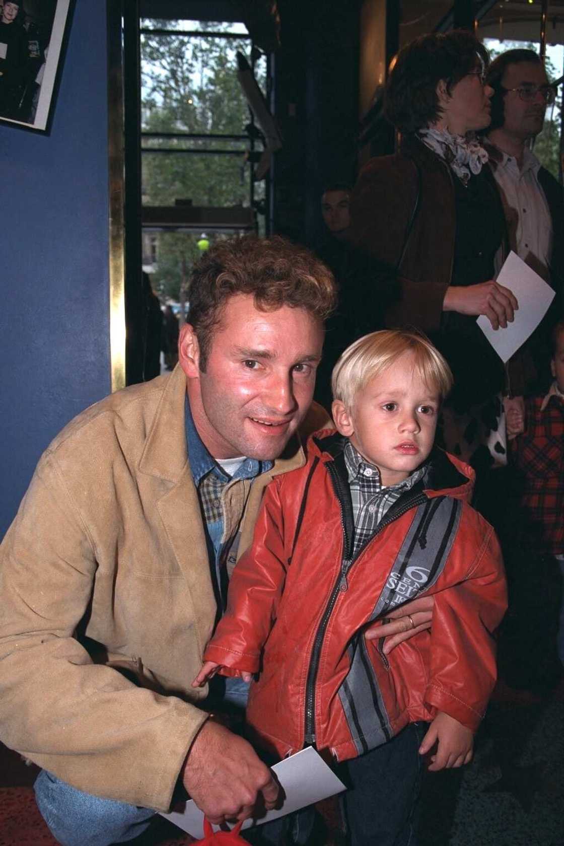 Nicolas Sled, fils de Sophie Davant et Pierre Sled Nicolas Sled, fils de Sophie Davant et Pierre Sled