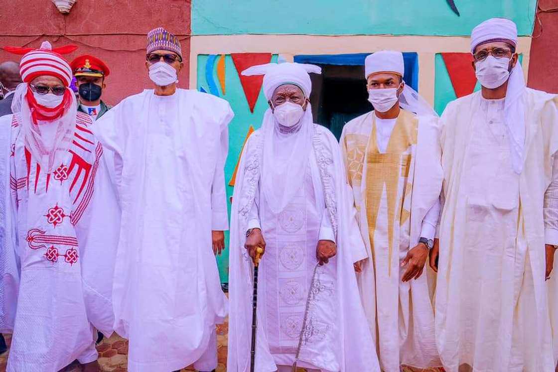 Buhari visits Emir of Daura