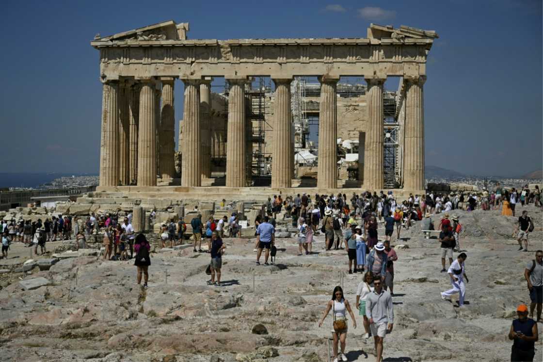 Ten million people are expected to visit Athens in 2025 Ten million people are expected to visit Athens in 2025