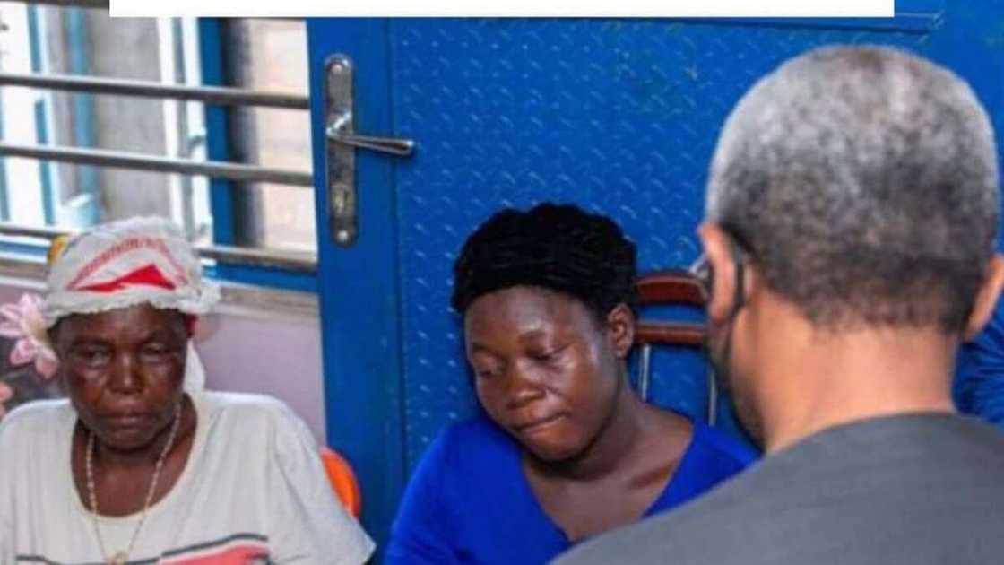 Gbajabiamila: Wife of slain newspaper vendor disowns husband family’s N500million demand Gbajabiamila: Wife of slain newspaper vendor disowns husband family’s N500million demand