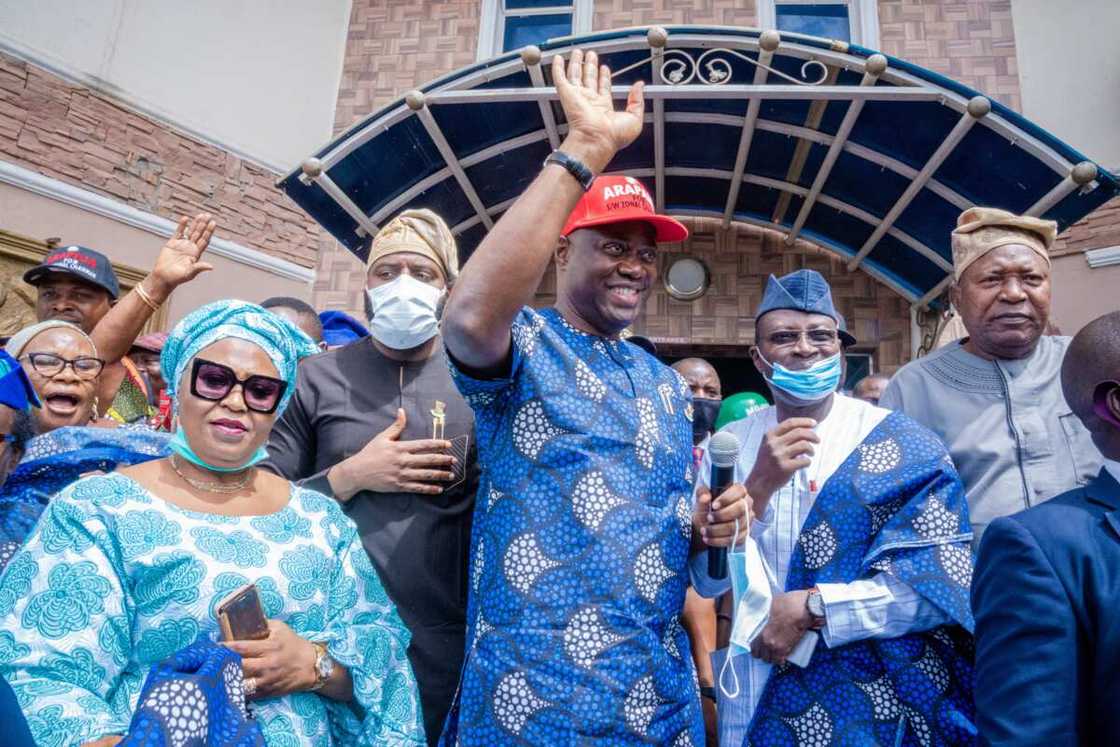 Breaking: Makinde humbles Fayose as Arapaja floors Olafeso, wins PDP southwest seat Breaking: Makinde humbles Fayose as Arapaja floors Olafeso, wins PDP southwest seat