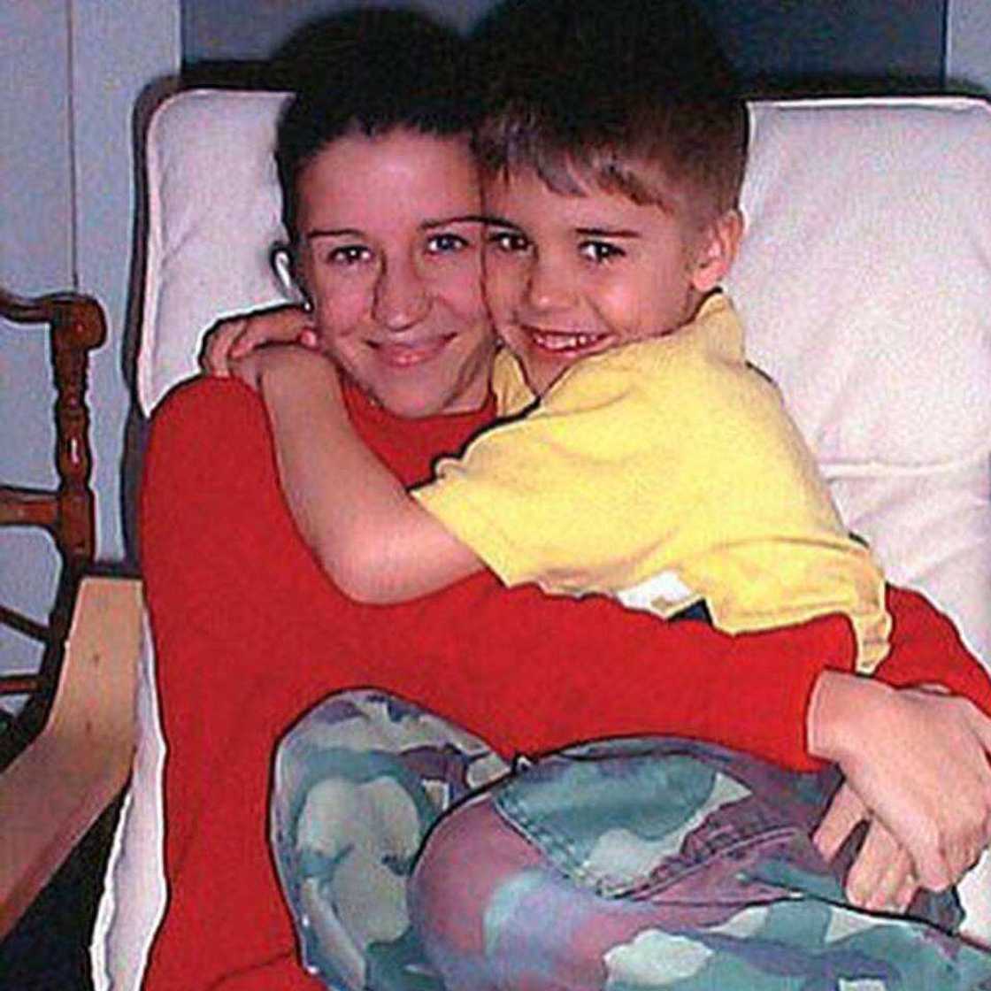 How old is Justin Bieber How old is Justin Bieber