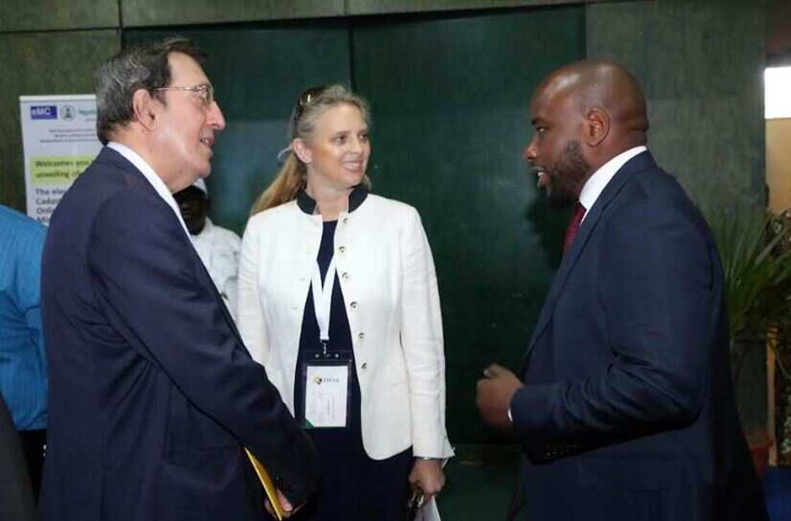 Osinbajo Commends Segilola Gold Project, Advocates More Investment in the Mining Sector Osinbajo Commends Segilola Gold Project, Advocates More Investment in the Mining Sector