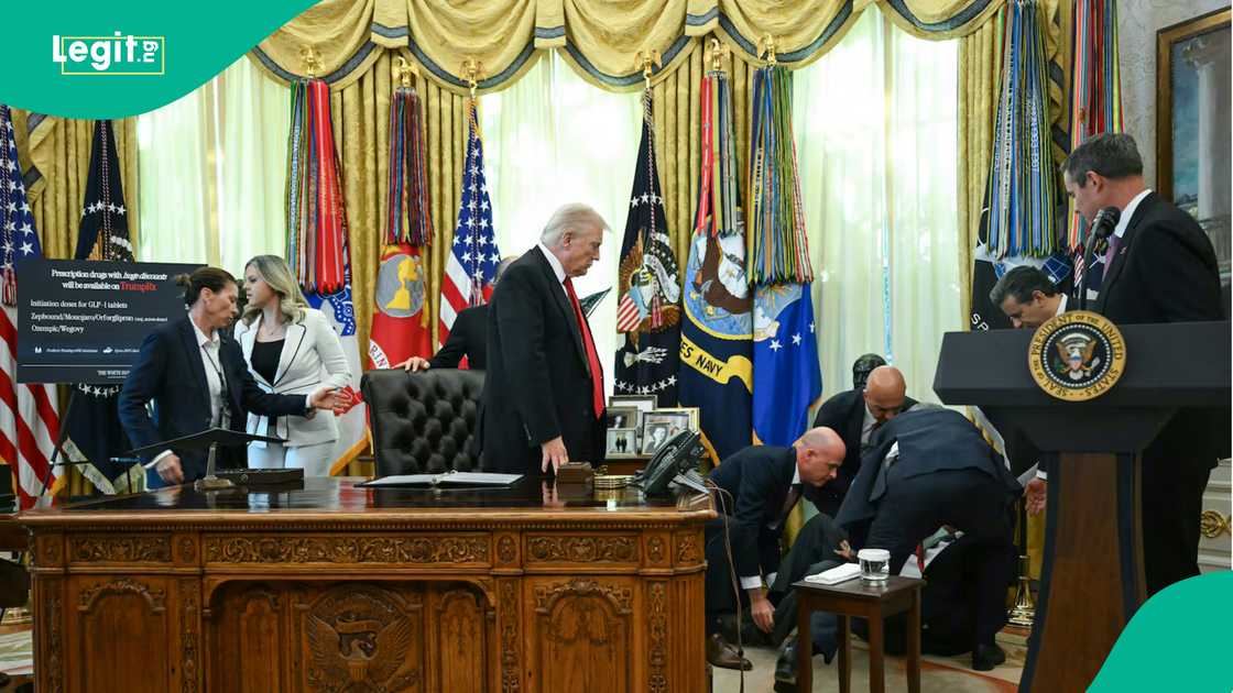 Wan bako ya fadi a gaban Donald Trump yayin taro