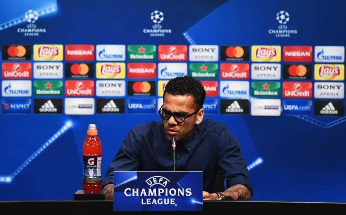 Dani Alves Dani Alves