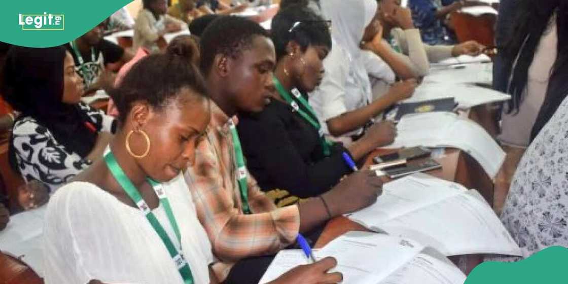 Nigerian students Nigerian students
