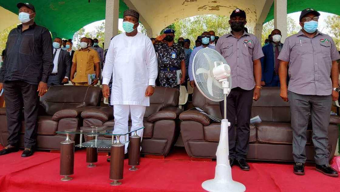 MayDay 2021: Jubilant Enugu Workers Hail Ugwuanyi’s Commitment to Welfare MayDay 2021: Jubilant Enugu Workers Hail Ugwuanyi’s Commitment to Welfare