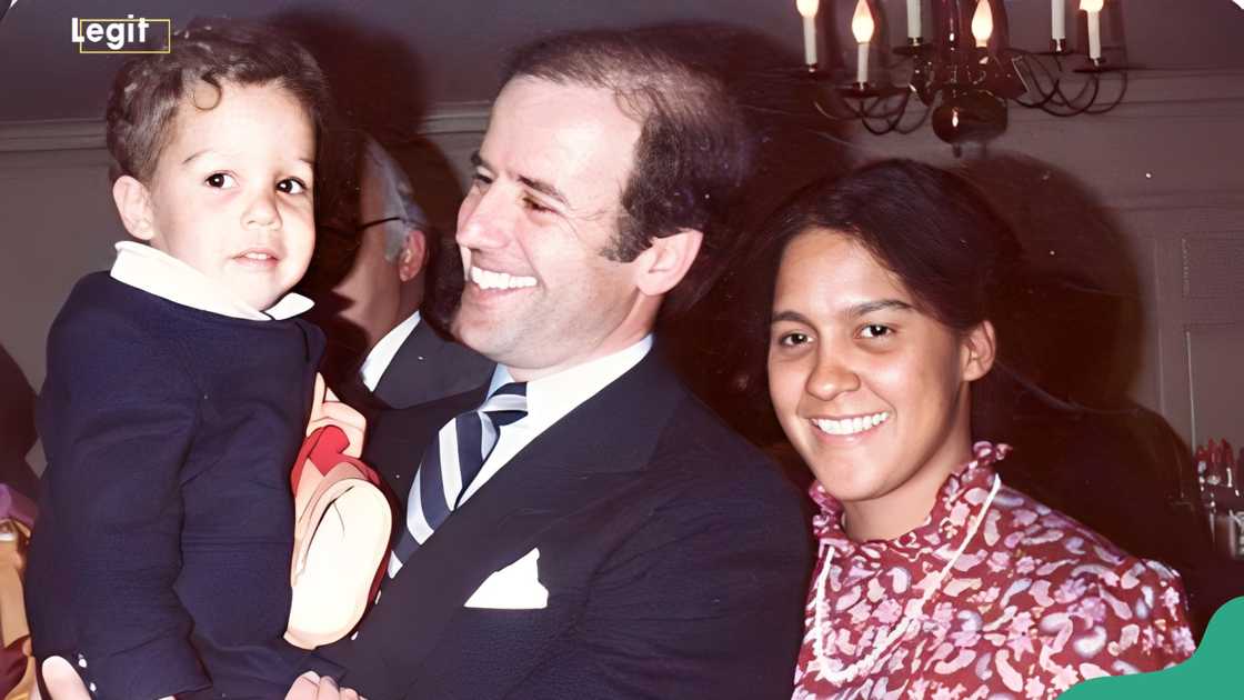 Young Pete Wentz with Joe Biden and his mother