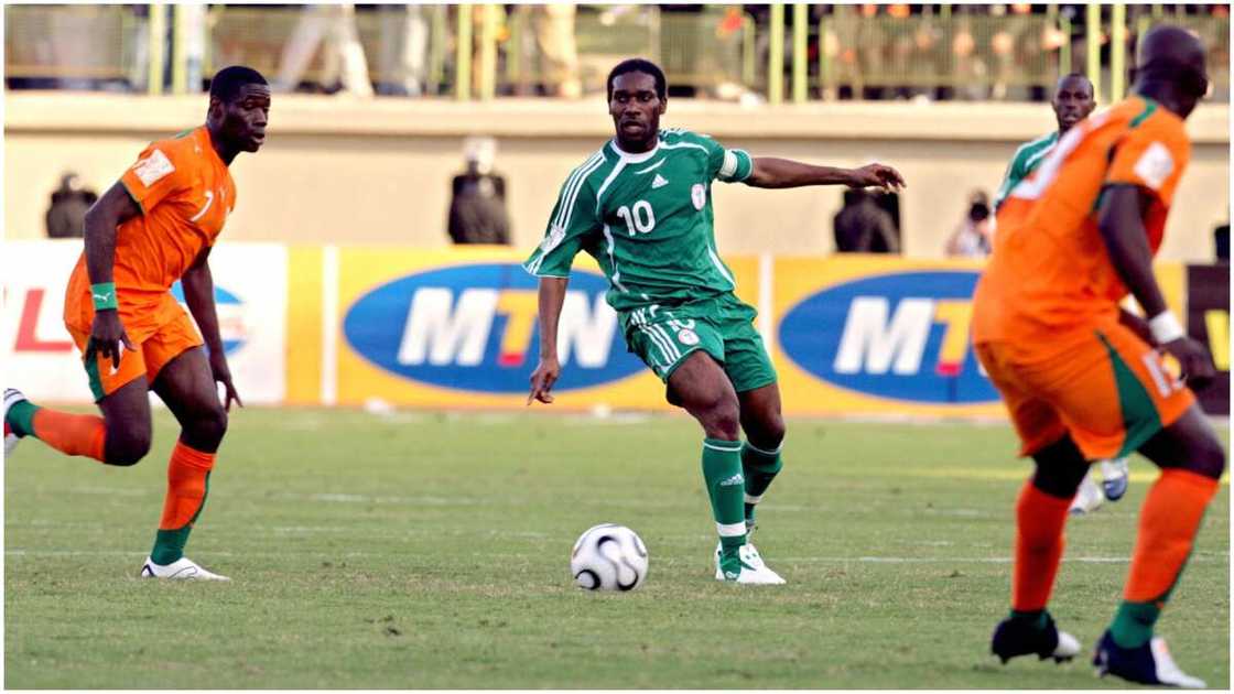 JJ Okocha in action for Nigeria against Ivory Coast. JJ Okocha in action for Nigeria against Ivory Coast.