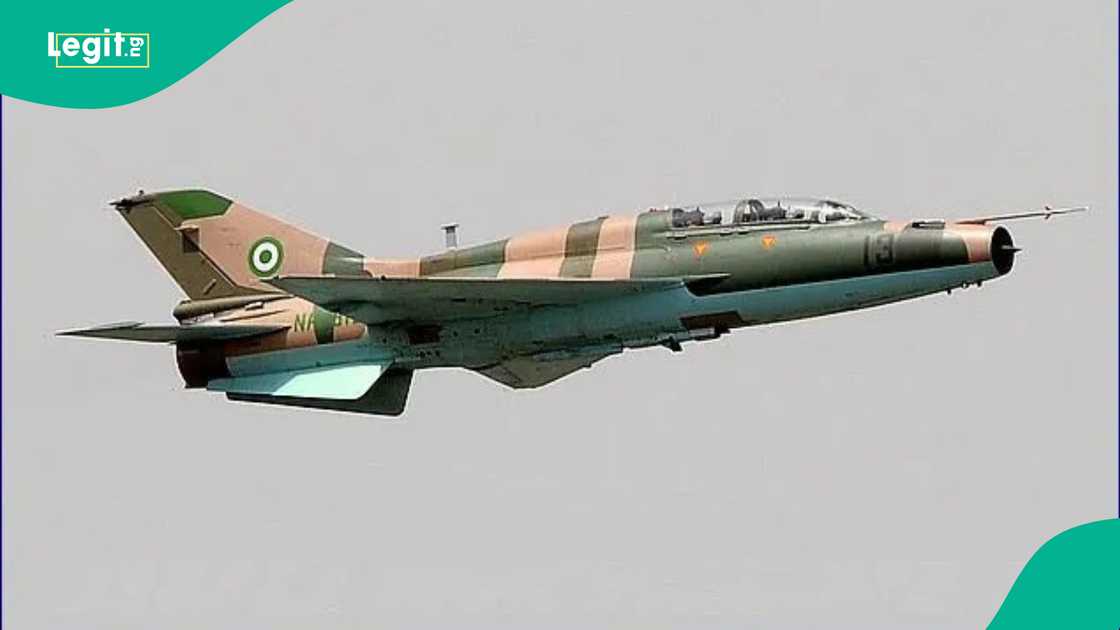 Nigerian Air Force helped to thwart the coup in Benin Republic.