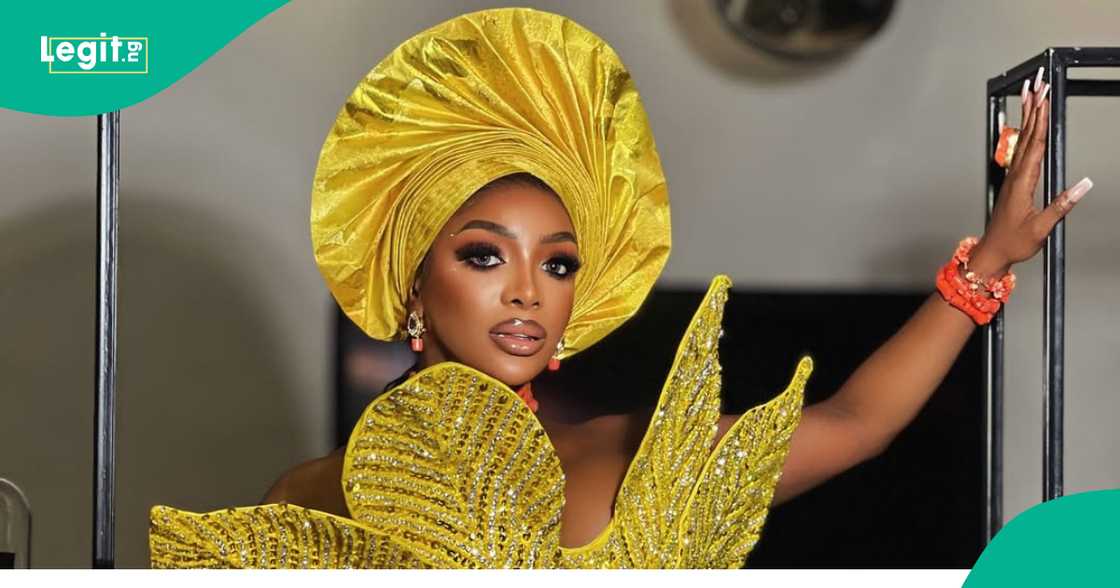 Nigerian fashion icon Chioma Goodhair shares story of her harrowing experience on a flight to Qatar. Nigerian fashion icon Chioma Goodhair shares story of her harrowing experience on a flight to Qatar.