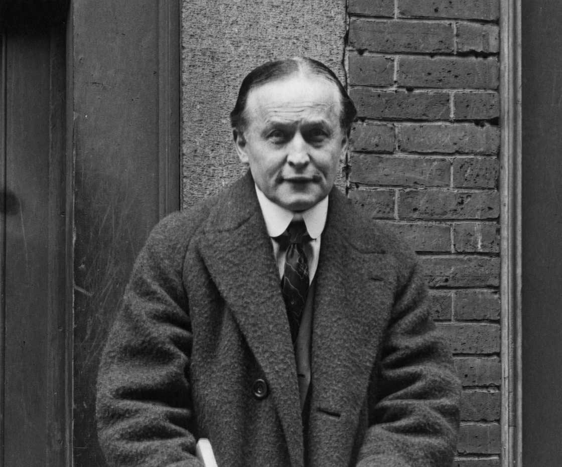 Harry Houdini captured in a vintage portrait photograph Harry Houdini captured in a vintage portrait photograph