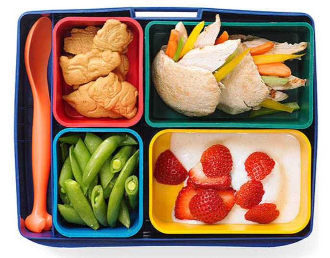 Healthy snacks for kids at school