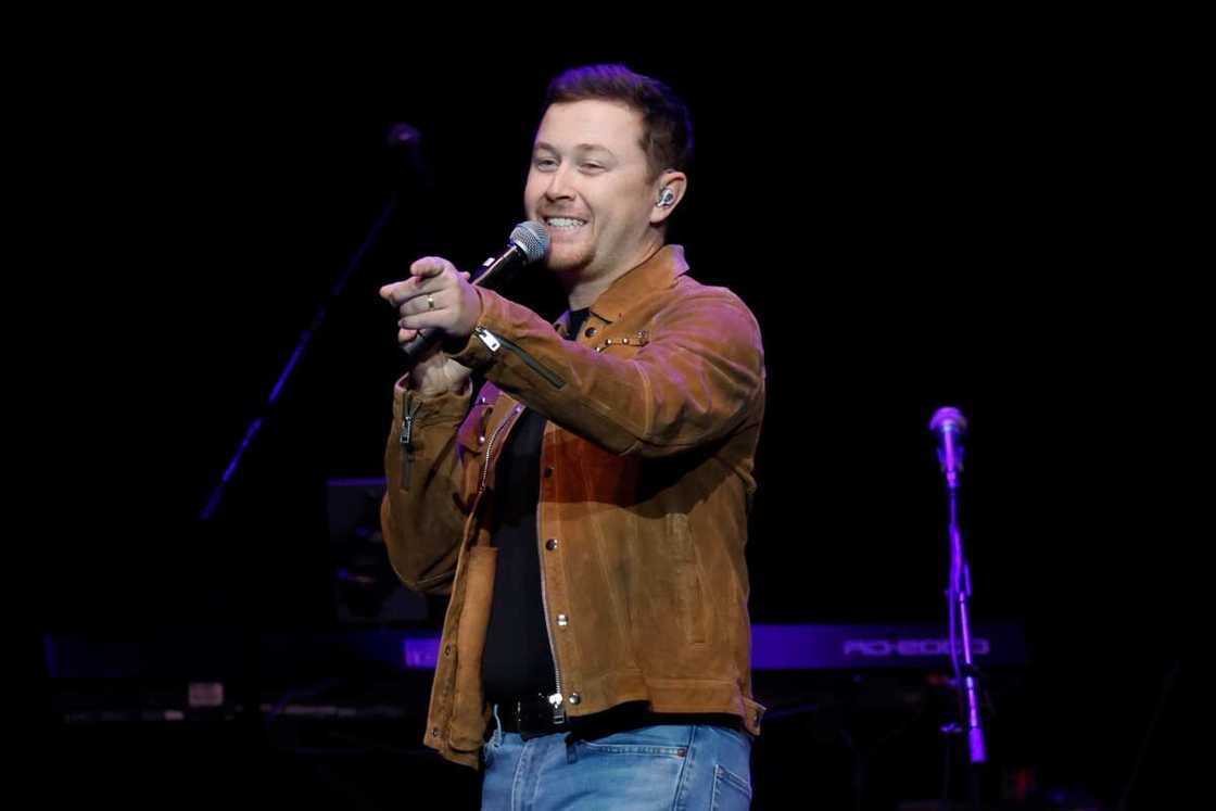 Scotty McCreery performing at Bridgestone Arena