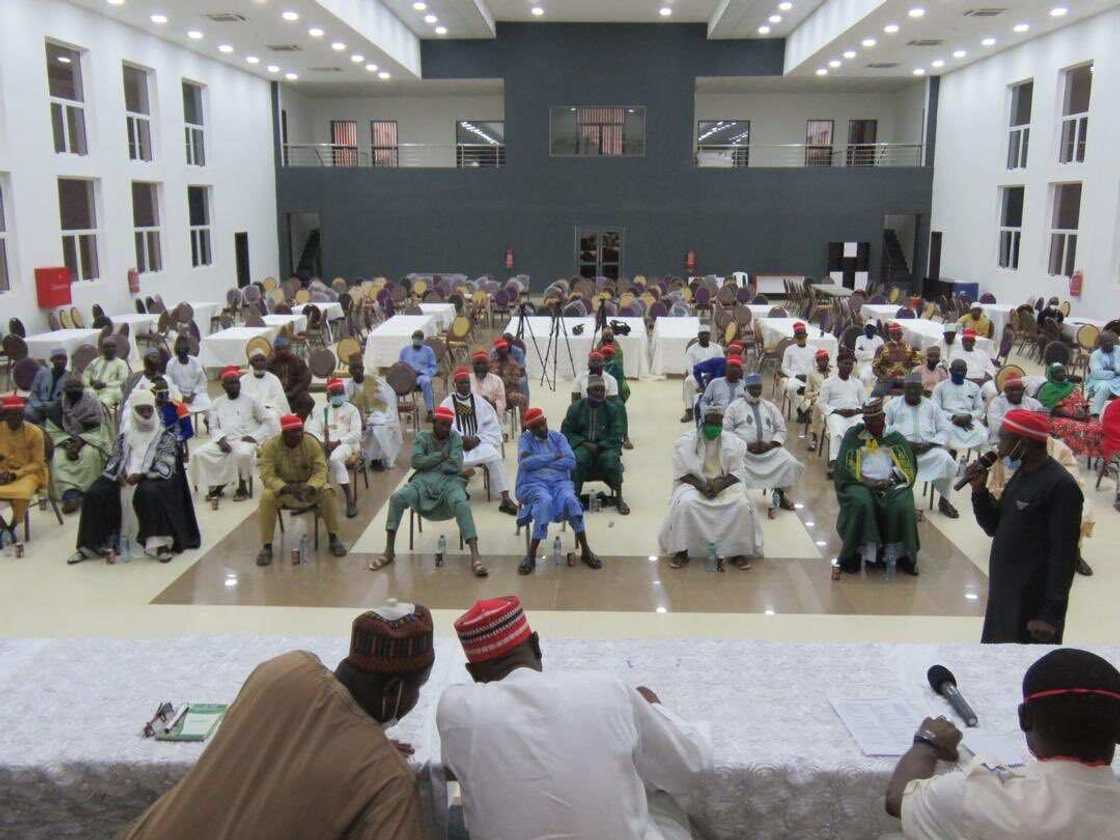 Zaben Edo: Kwankwaso ya fadi dalilin kai ziyararsa Benin da nasarorin da ya samu Zaben Edo: Kwankwaso ya fadi dalilin kai ziyararsa Benin da nasarorin da ya samu