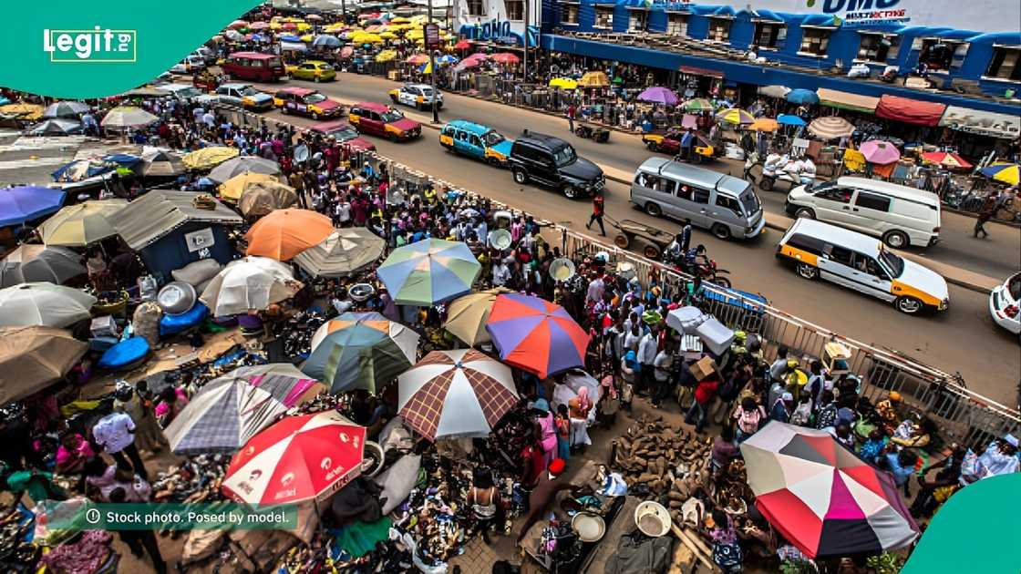 Rahaman Abiola, journalist and Free Trade Fellow, analyzes the impact of political instability on Africa’s trade agreements. Rahaman Abiola, journalist and Free Trade Fellow, analyzes the impact of political instability on Africa’s trade agreements.