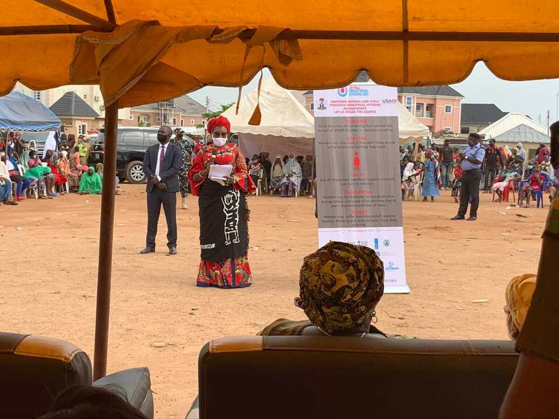 Menstrual Day: FG launches sanitary pads distribution project for menstruating women, girls Menstrual Day: FG launches sanitary pads distribution project for menstruating women, girls