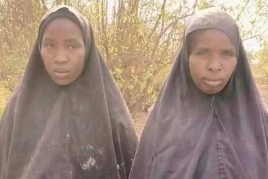 Daliban Chibok 2 sun tsere daga hannun Boko Haram Daliban Chibok 2 sun tsere daga hannun Boko Haram