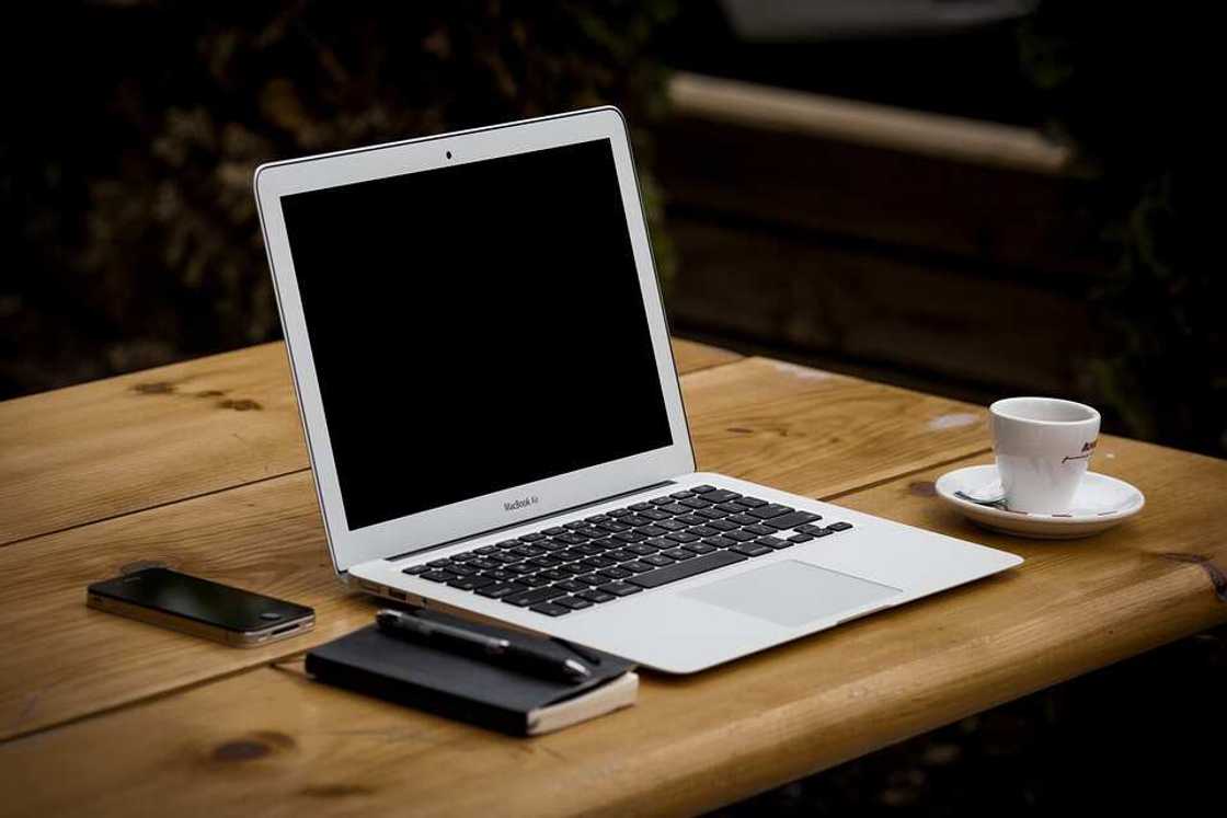 How to speed up laptop How to speed up laptop