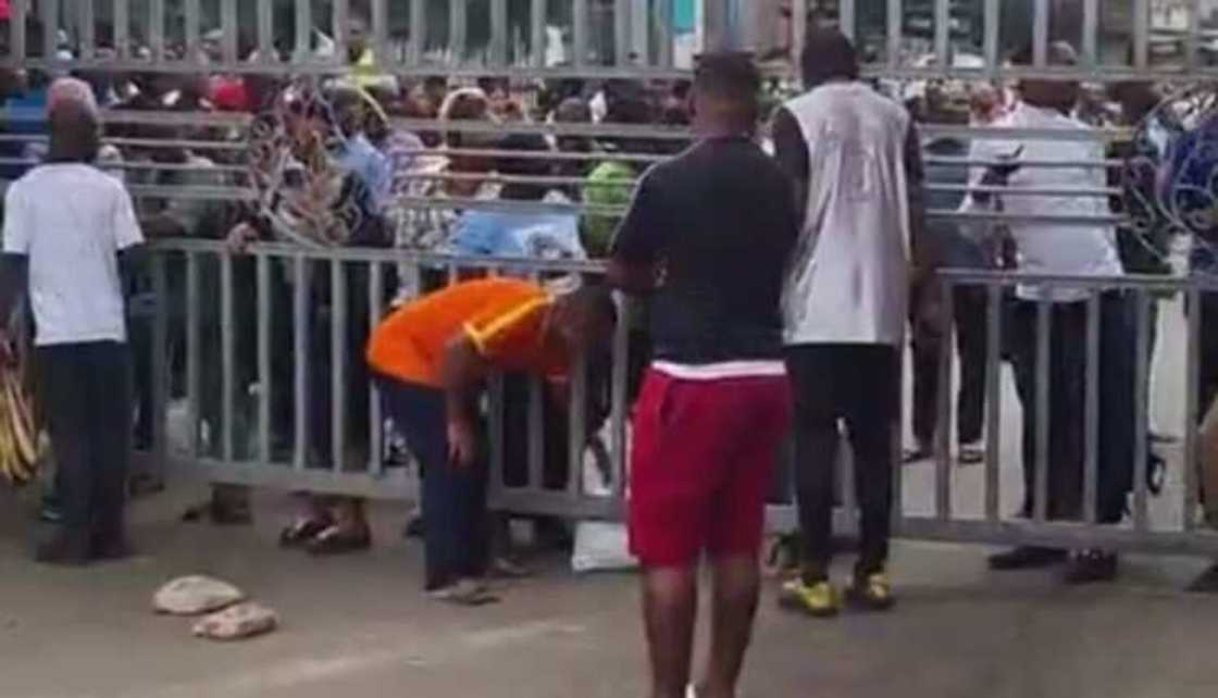 Ana zanga-zanga a Legas saboda 'yan sanda Ana zanga-zanga a Legas saboda 'yan sanda