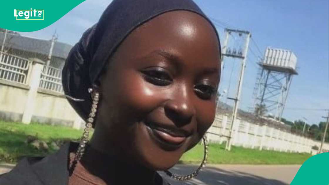 Lady debunks Phyna's claims about wealth influencing women’s body enhancement choices.