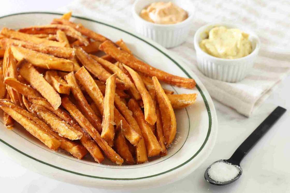 How to fry potatoes on a pan