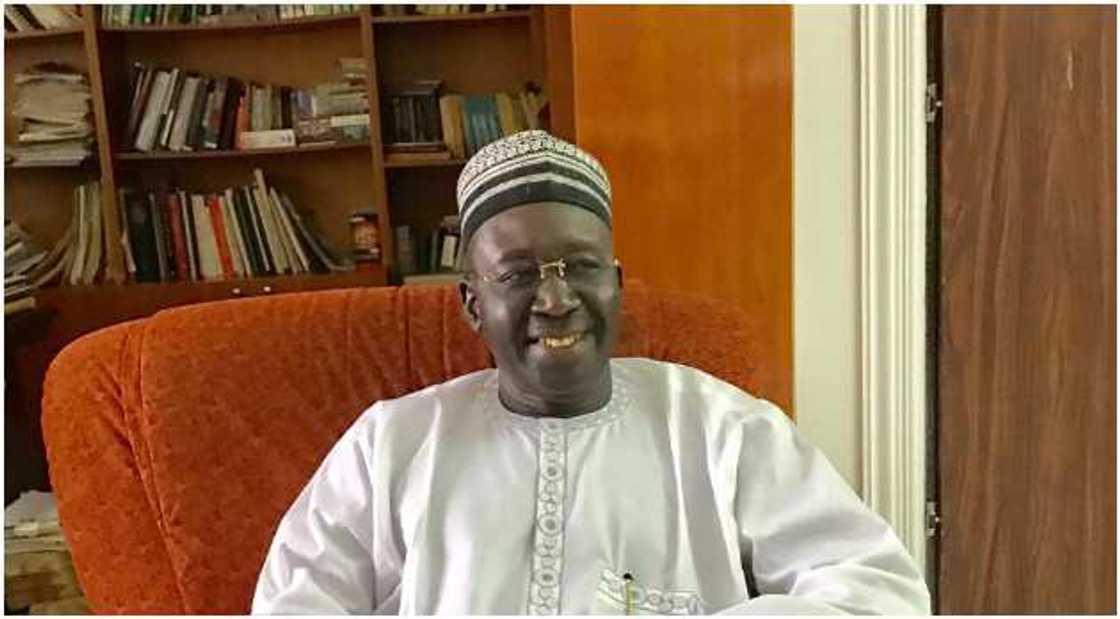 Iyorchia Ayu Iyorchia Ayu